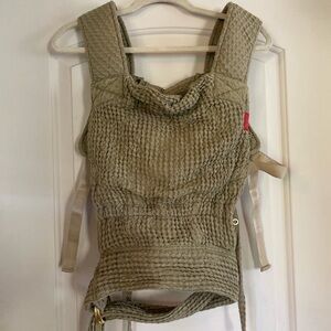 Sakura bloom carrier